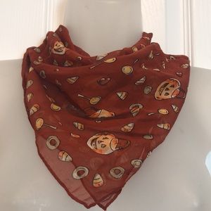 VTG Echo Very cute & chic neck scarf. Fall / Autumn/ Halloween Design Silk